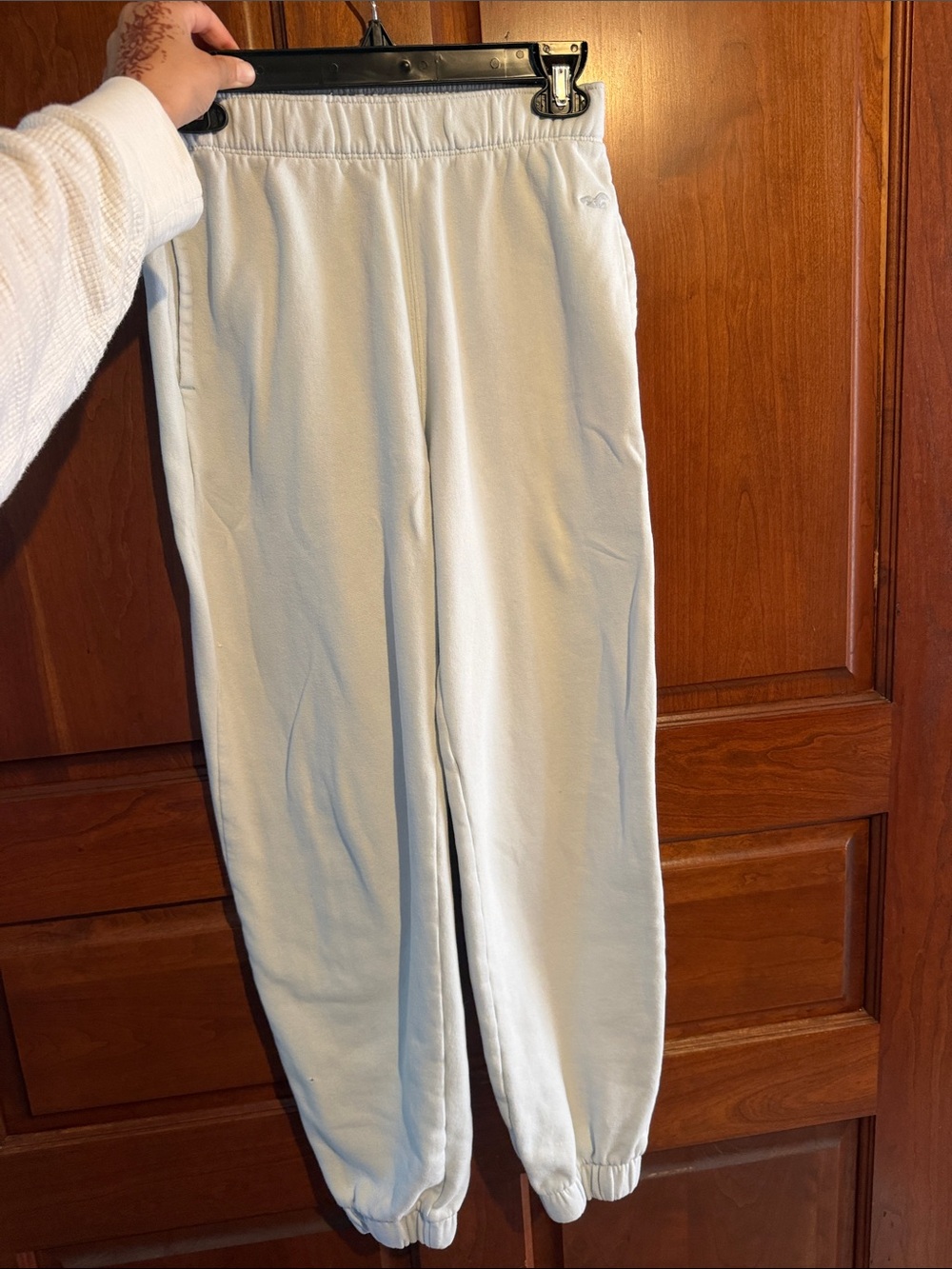 Hollister light blue sweatpants ( size XS)
